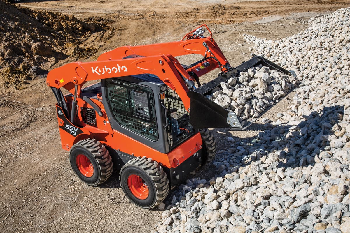 Kubota SSV75 Skid Steer
