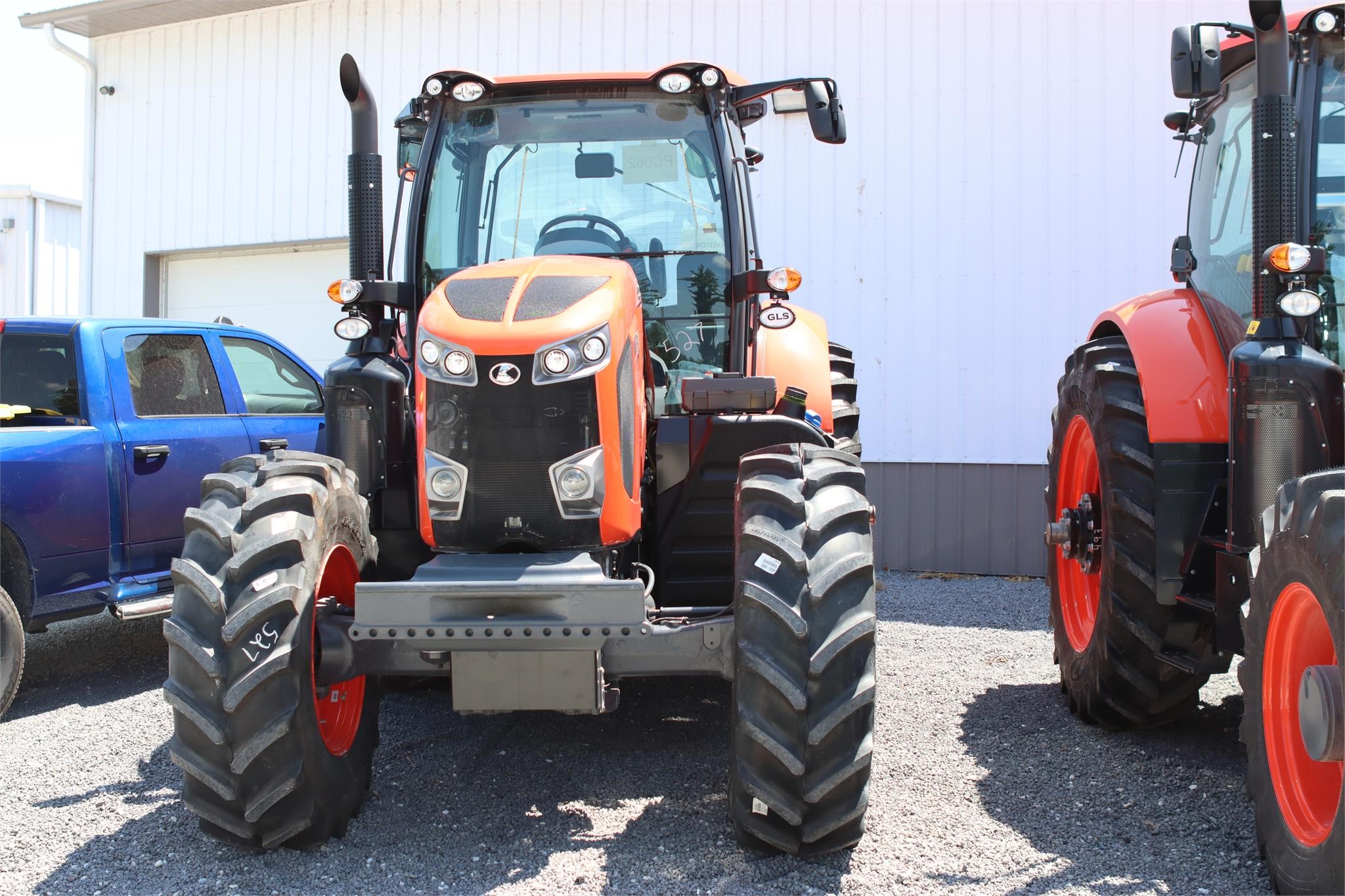 KUBOTA M7-172 PREMIUM KVT - 117490 - McCullough Equipment Group